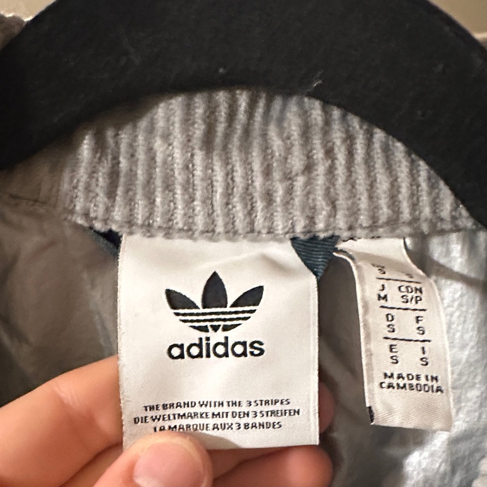 Adidas Coach Jacket - Picture 2 of 6